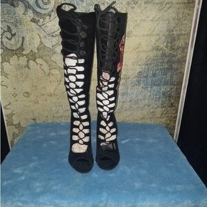 Wild Diva Black and White Lace-Up Heeled Boots